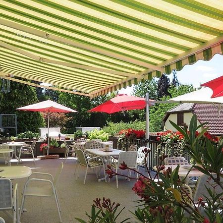 Hotel & Restaurant Krone Waldbronn Exterior photo